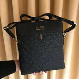 Picture of Gucci Mens Bags _SKUfw134077733fw